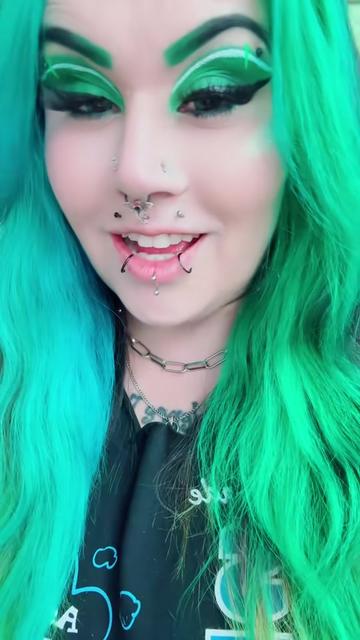 @🖤💚MamaSkittles💚🖤
