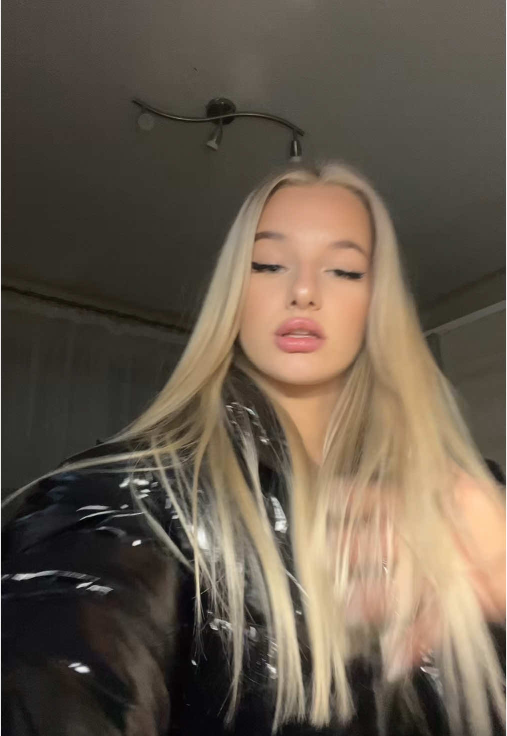@wixoria_