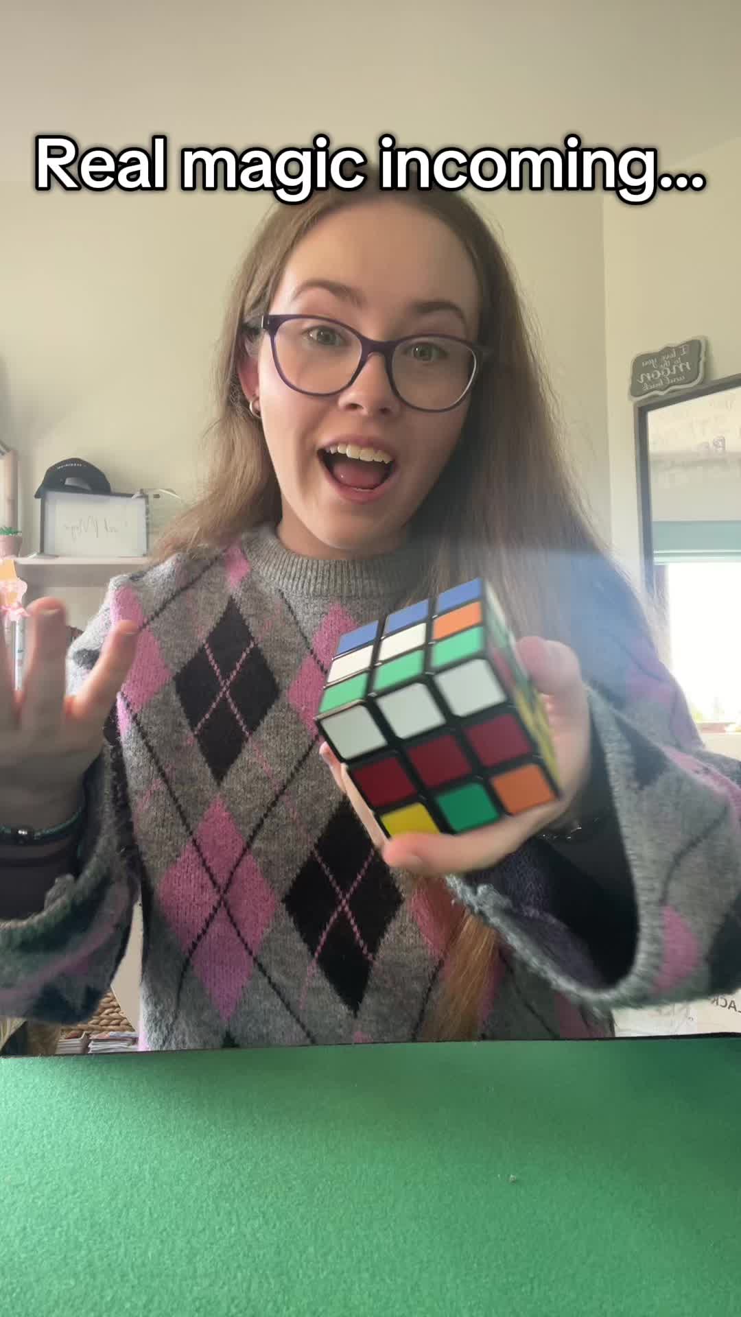 @TheEllaNicholson