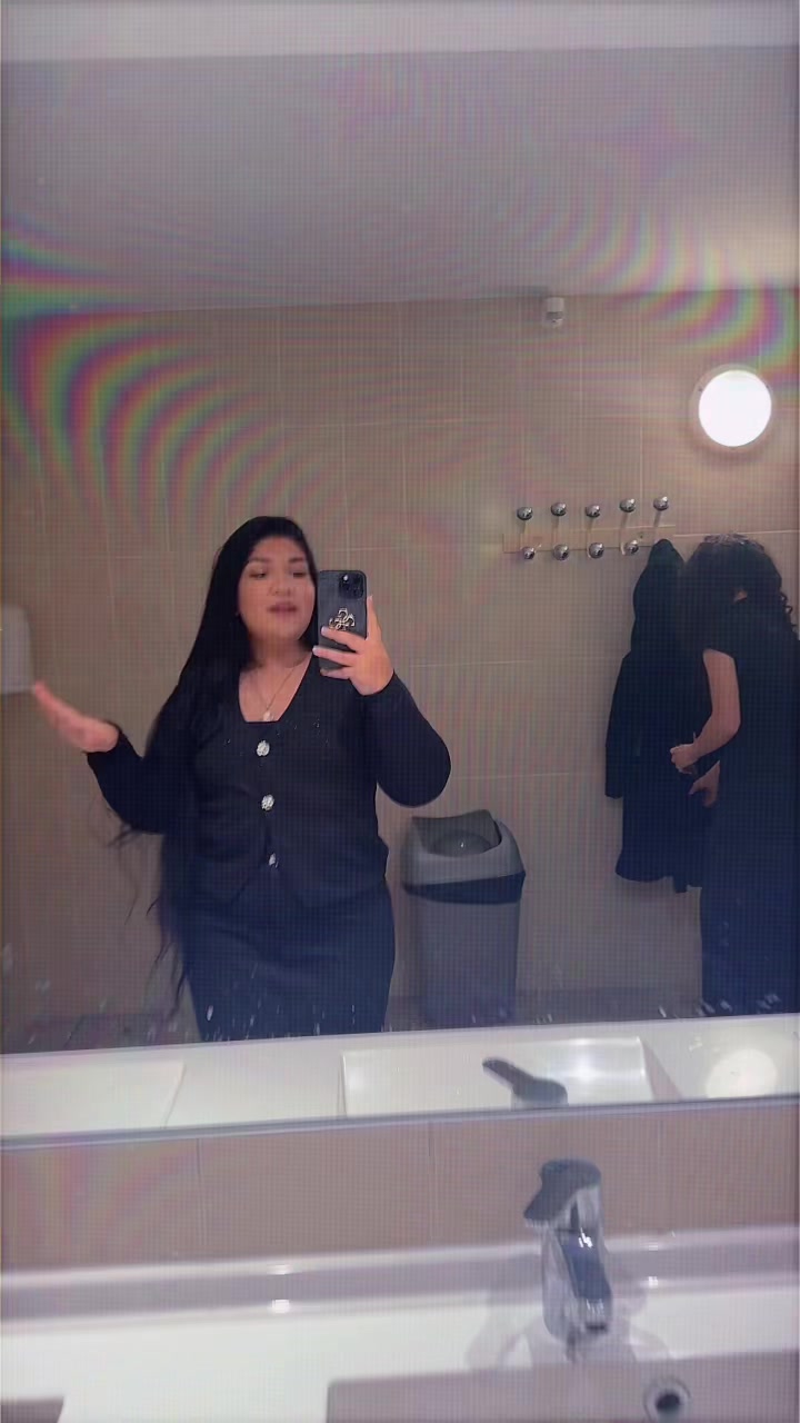 @〽️𝓪𝓷𝓾𝓮𝓵𝓪