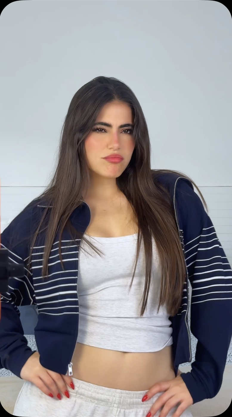 @Valeria Valentina 🥕