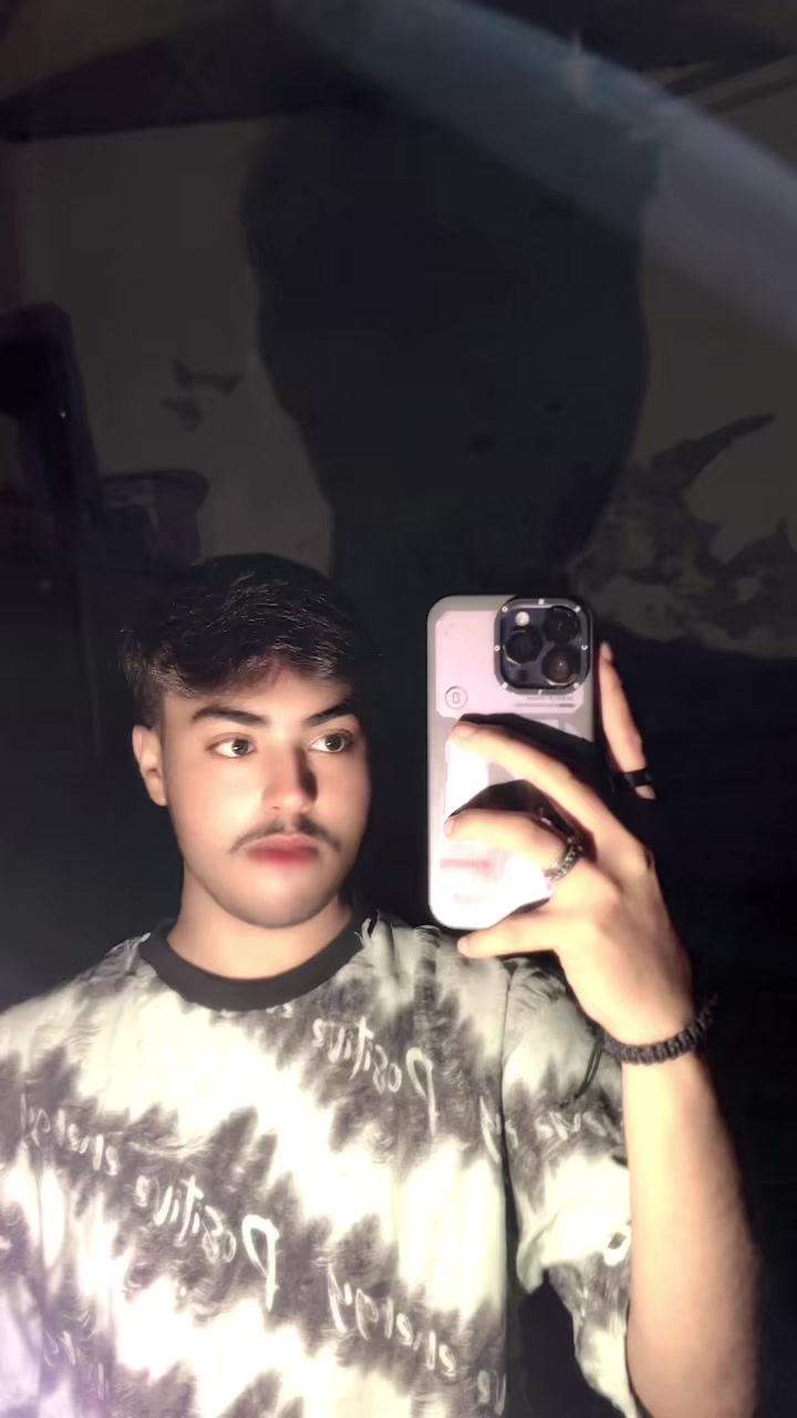 @๐ ๐ ๐ ๐>๐ท๏ธ