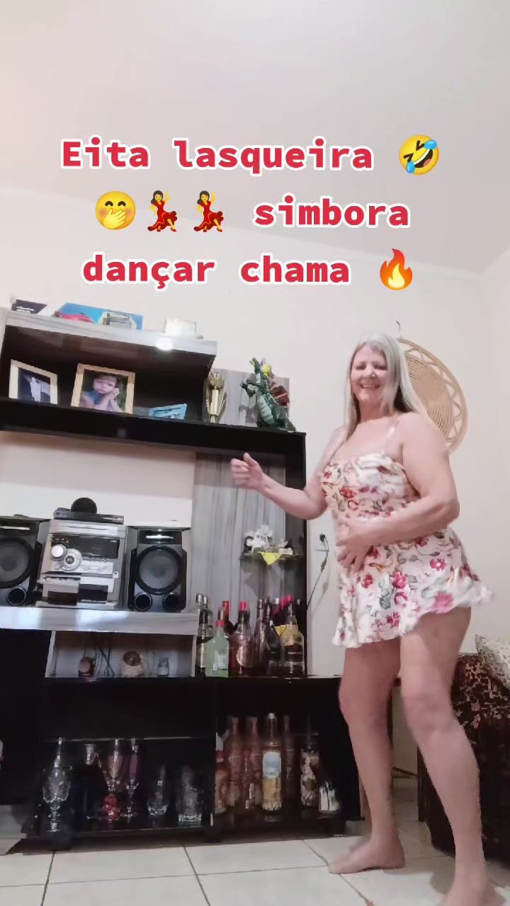 @loira rom&acirc;ntica