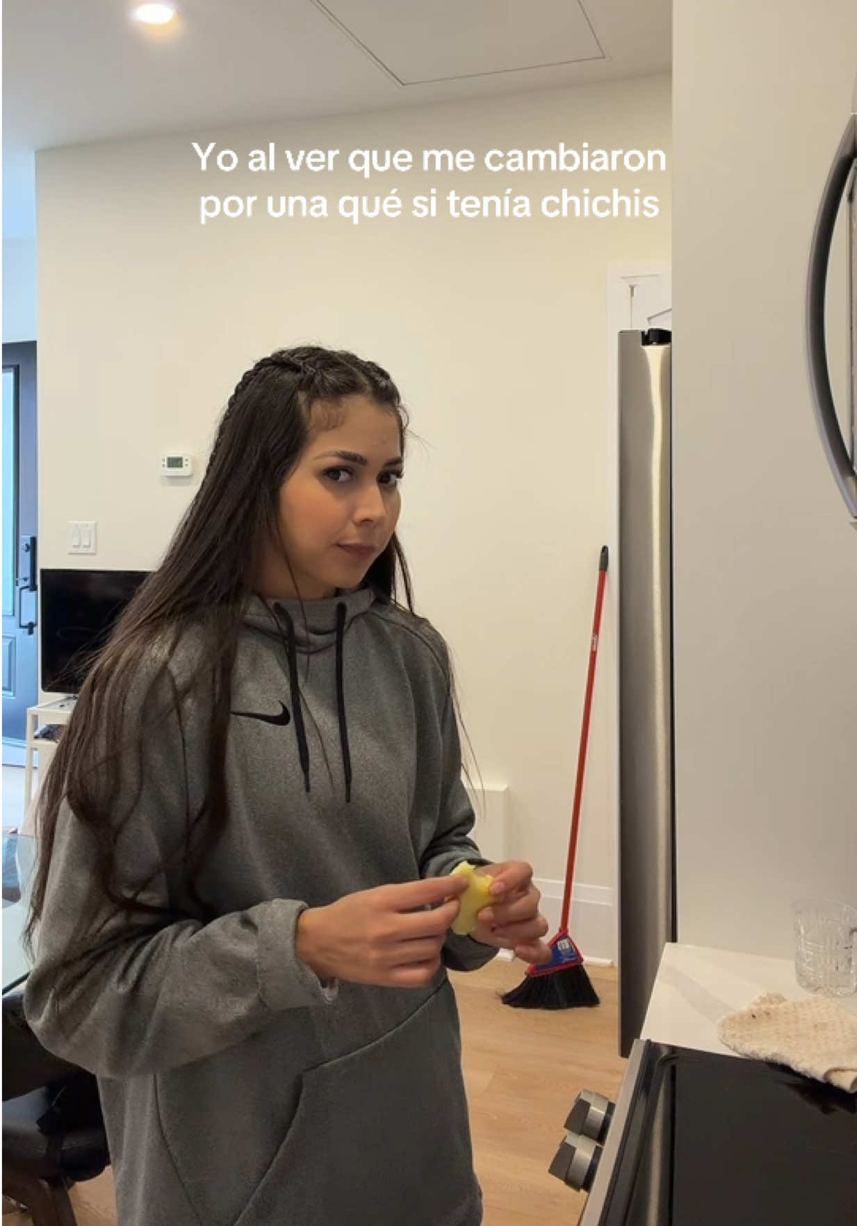 @YesiNavarro_