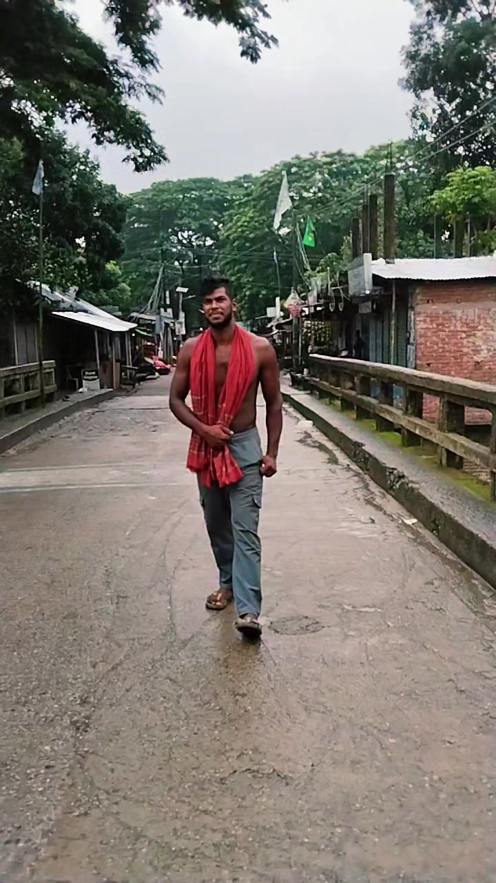 @যশোরের পোলা