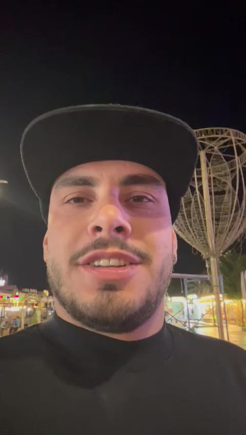 @micione