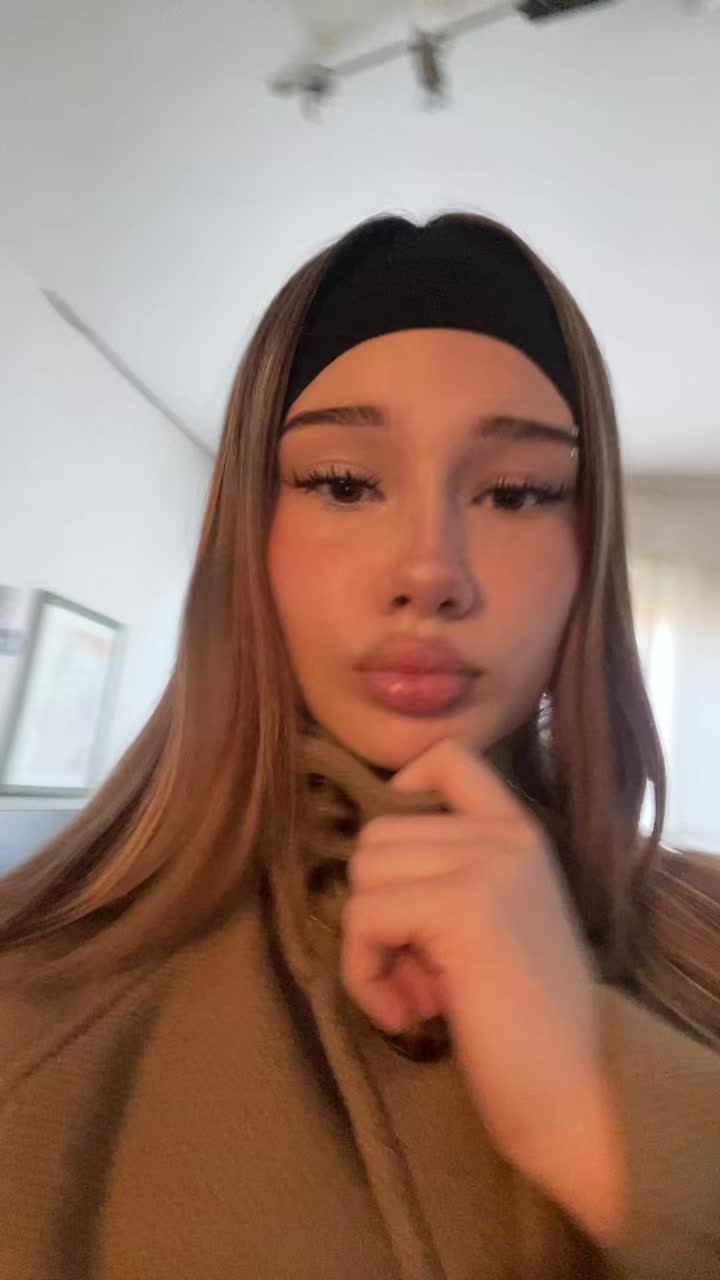 @🏃♀️➡️
