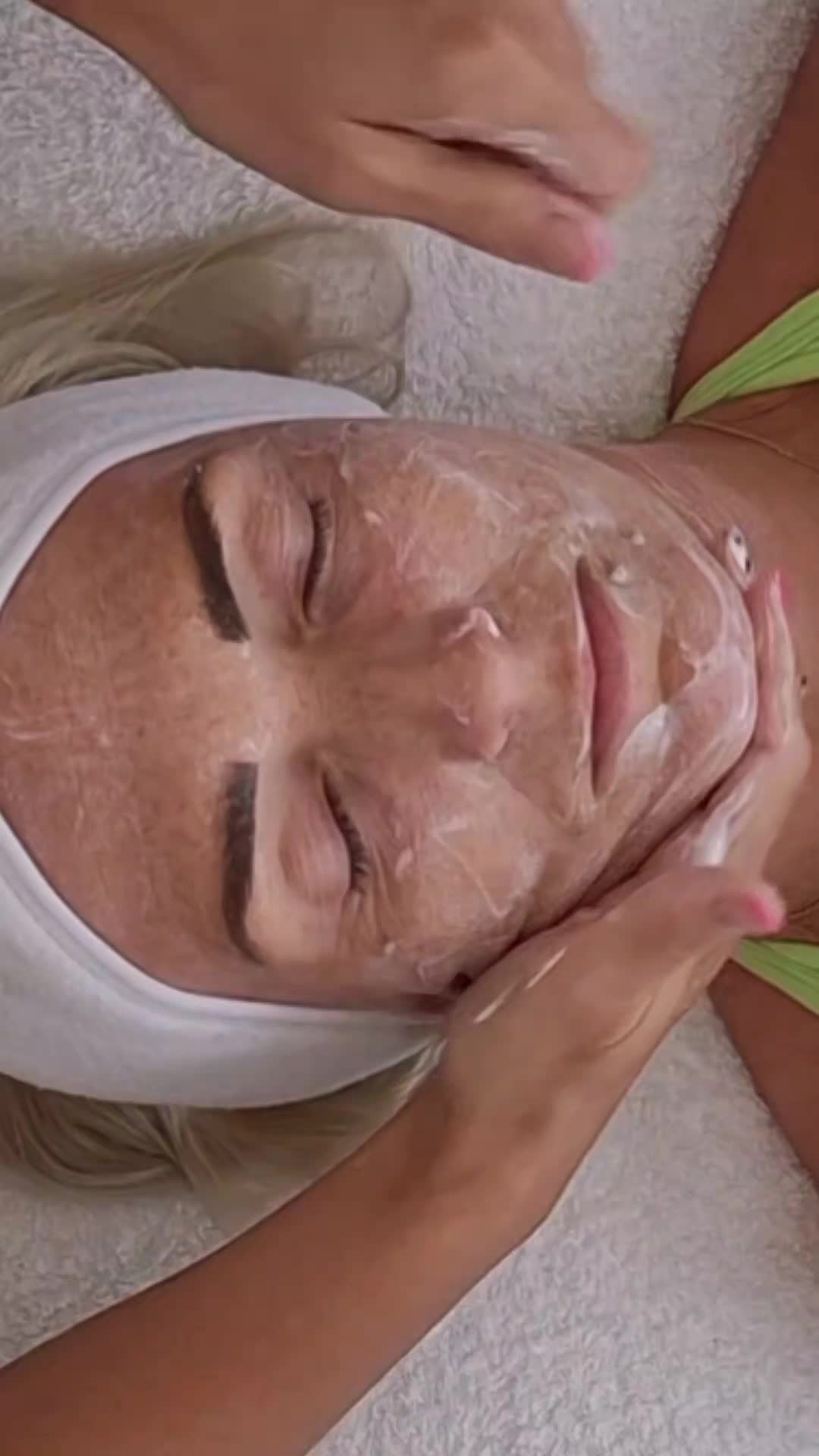 @Vibe Aesthetics