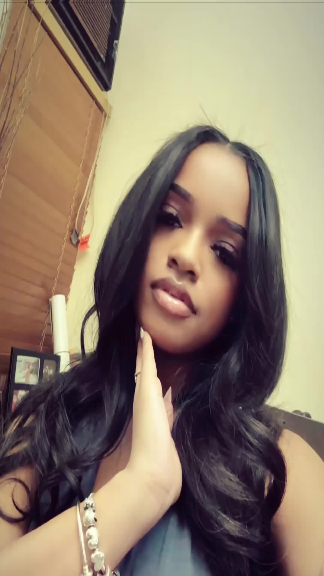 @nyreee