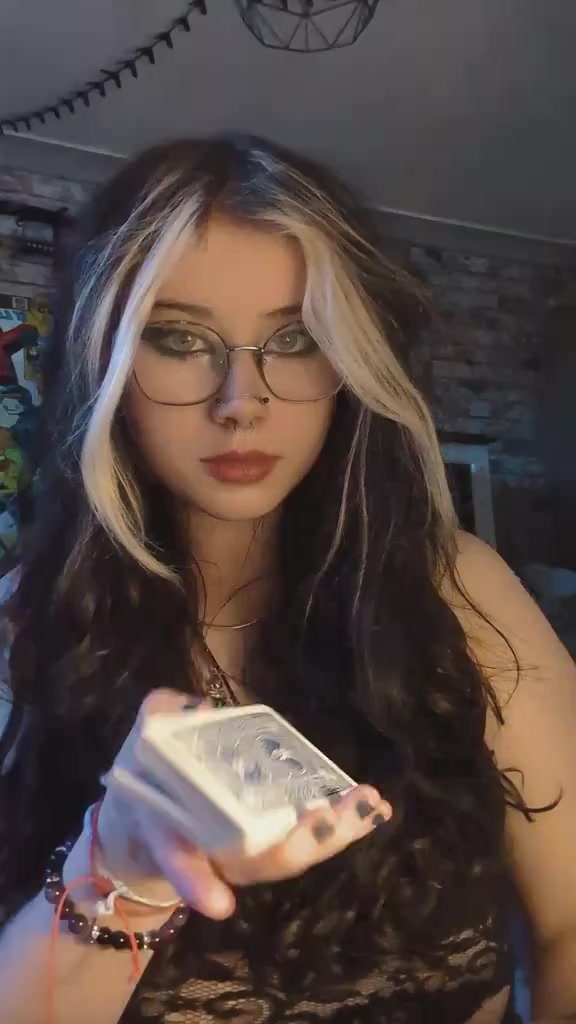 @Sienna Raven <3