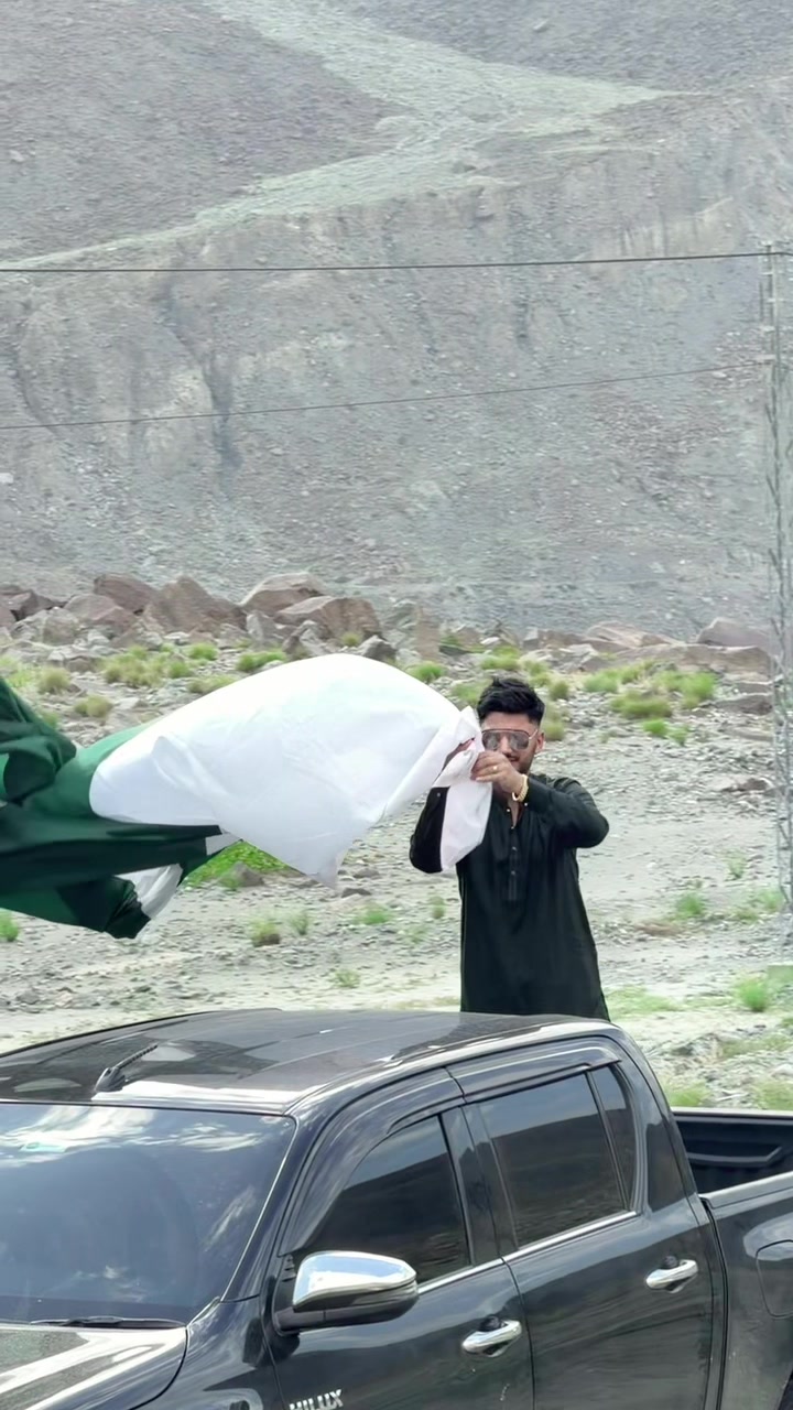 @Umar khan❤️