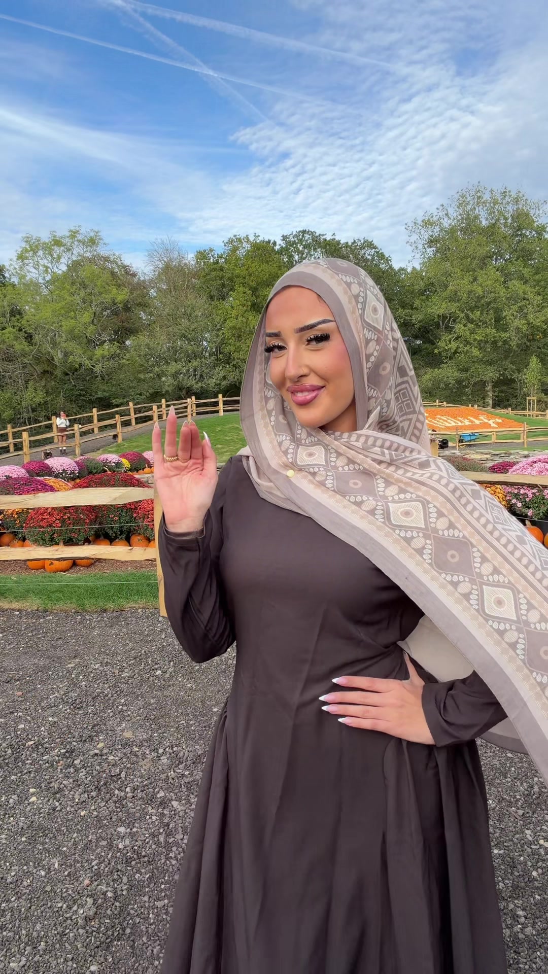 @Noor The Label