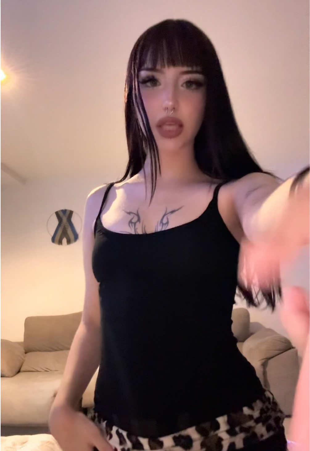 @F&egrave;i (｡ ˇ‸ˇ ｡) ㋖