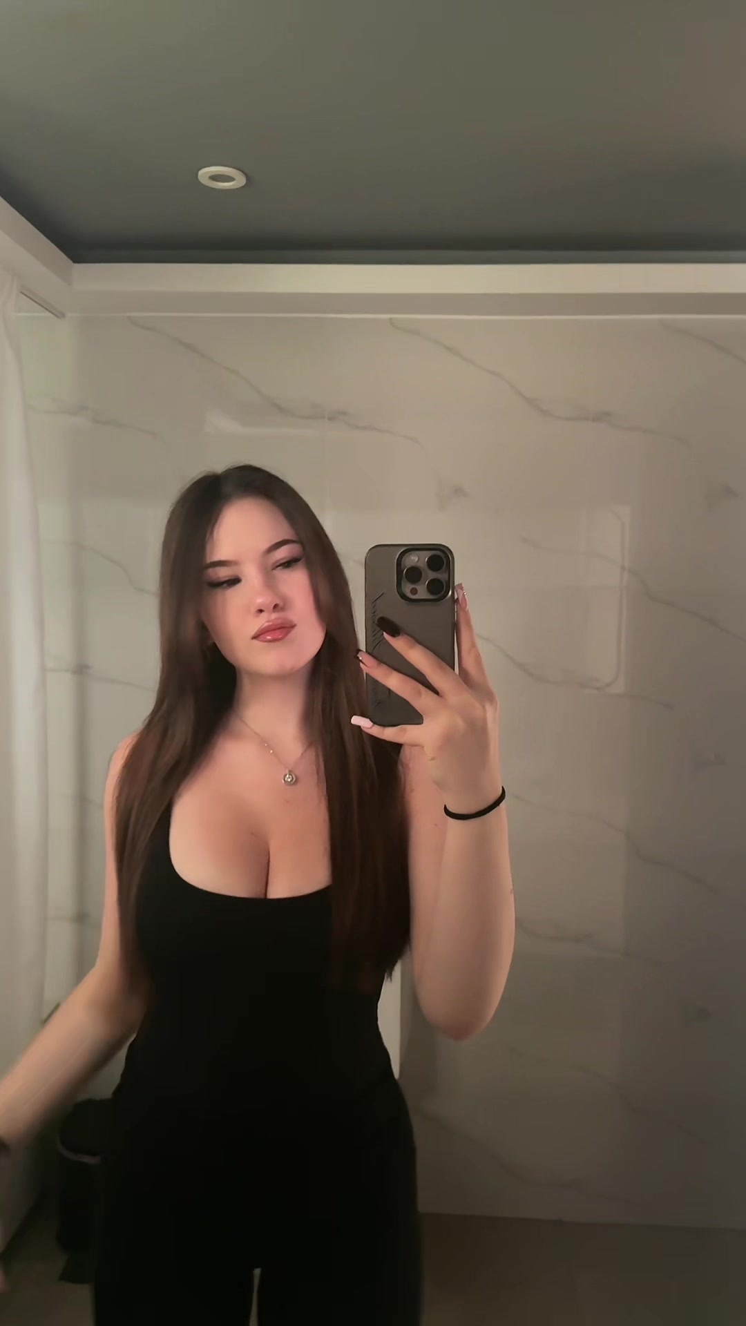 @𝒩ℯ𝓁𝒶