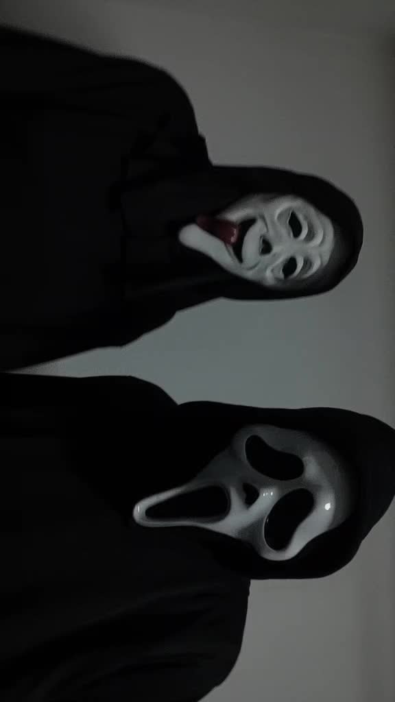 @TwoShadesOfGrey