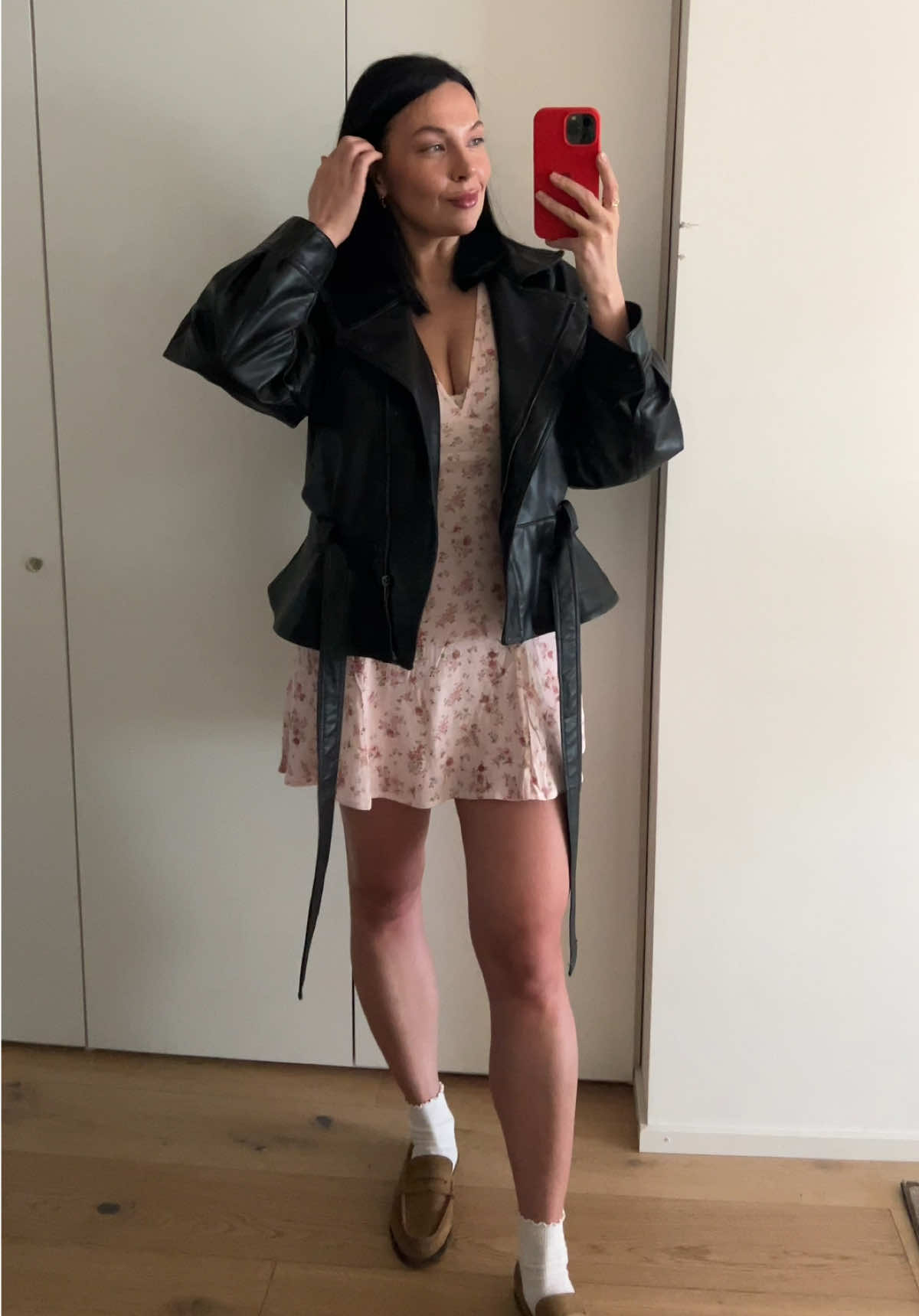 @Alena Kyptilova