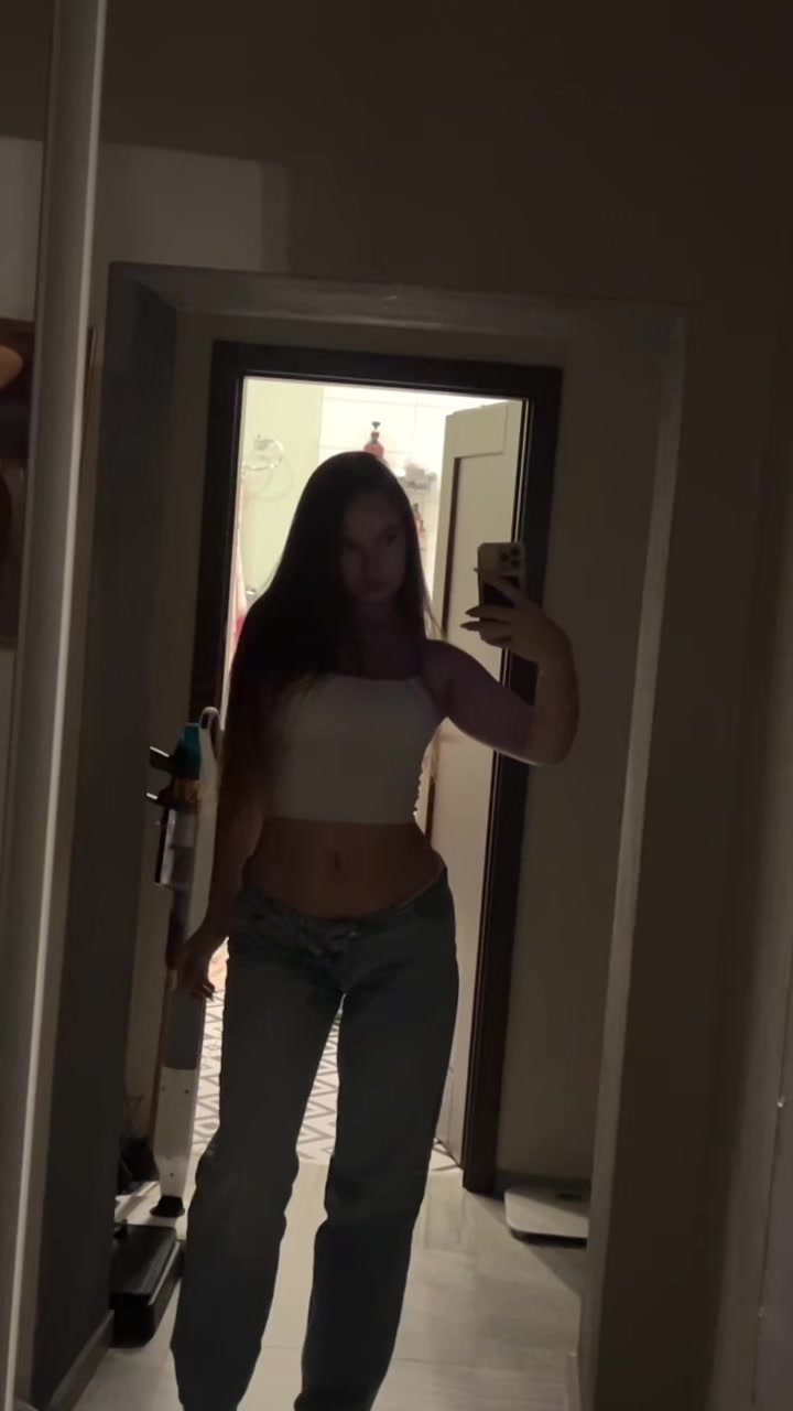 @anicka_nik