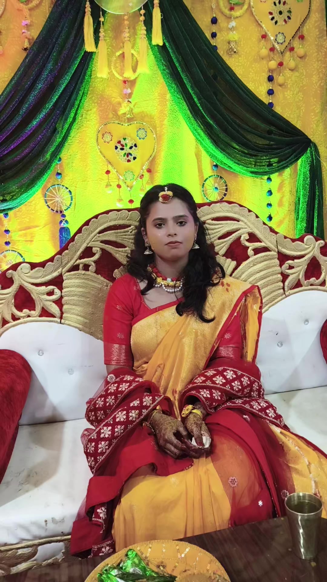 @YadavNisha