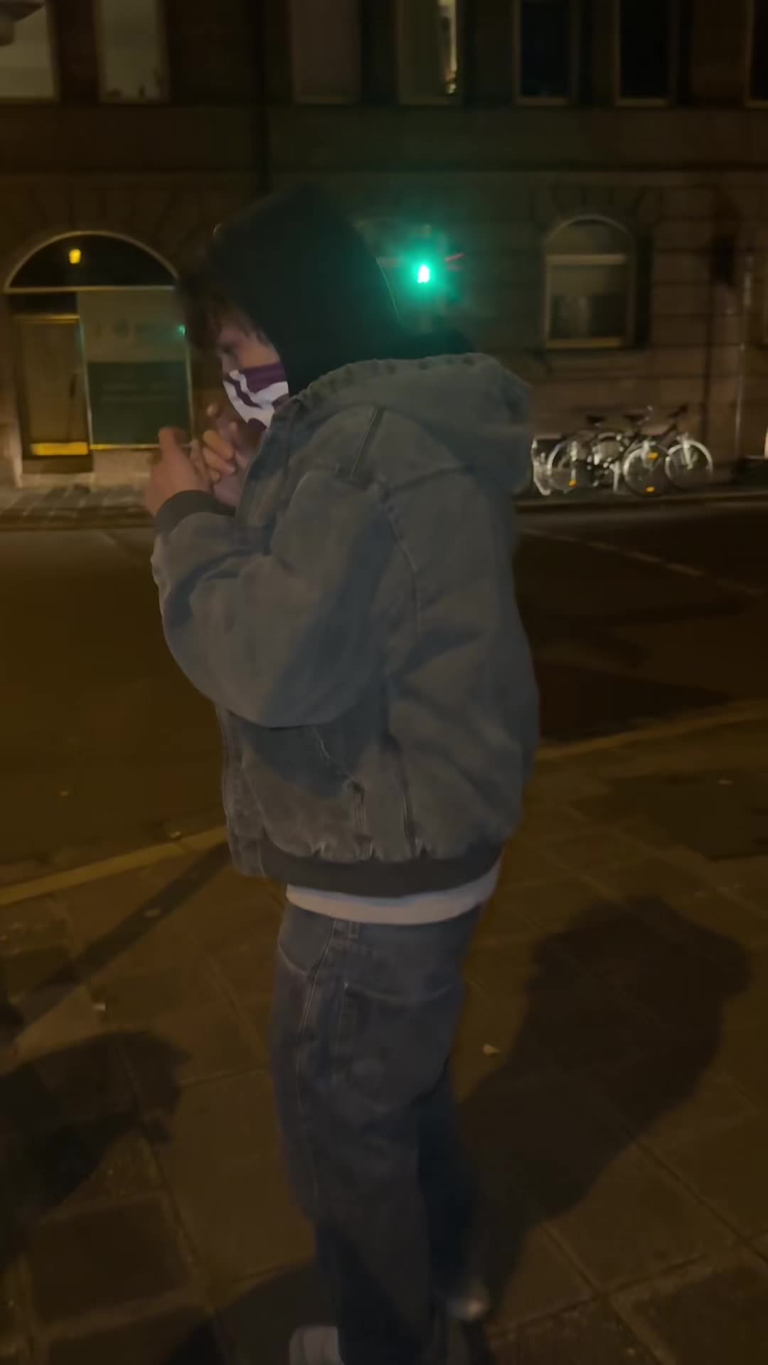 @Buggi