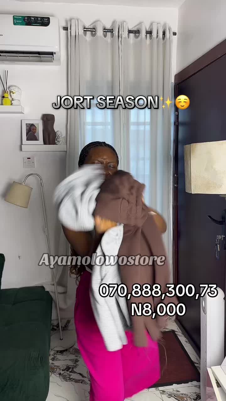 @Ayamolowostore