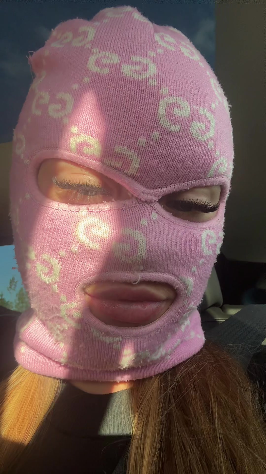 @Fröken