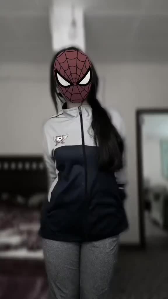 @𝓑𝓻𝓲💙🖤