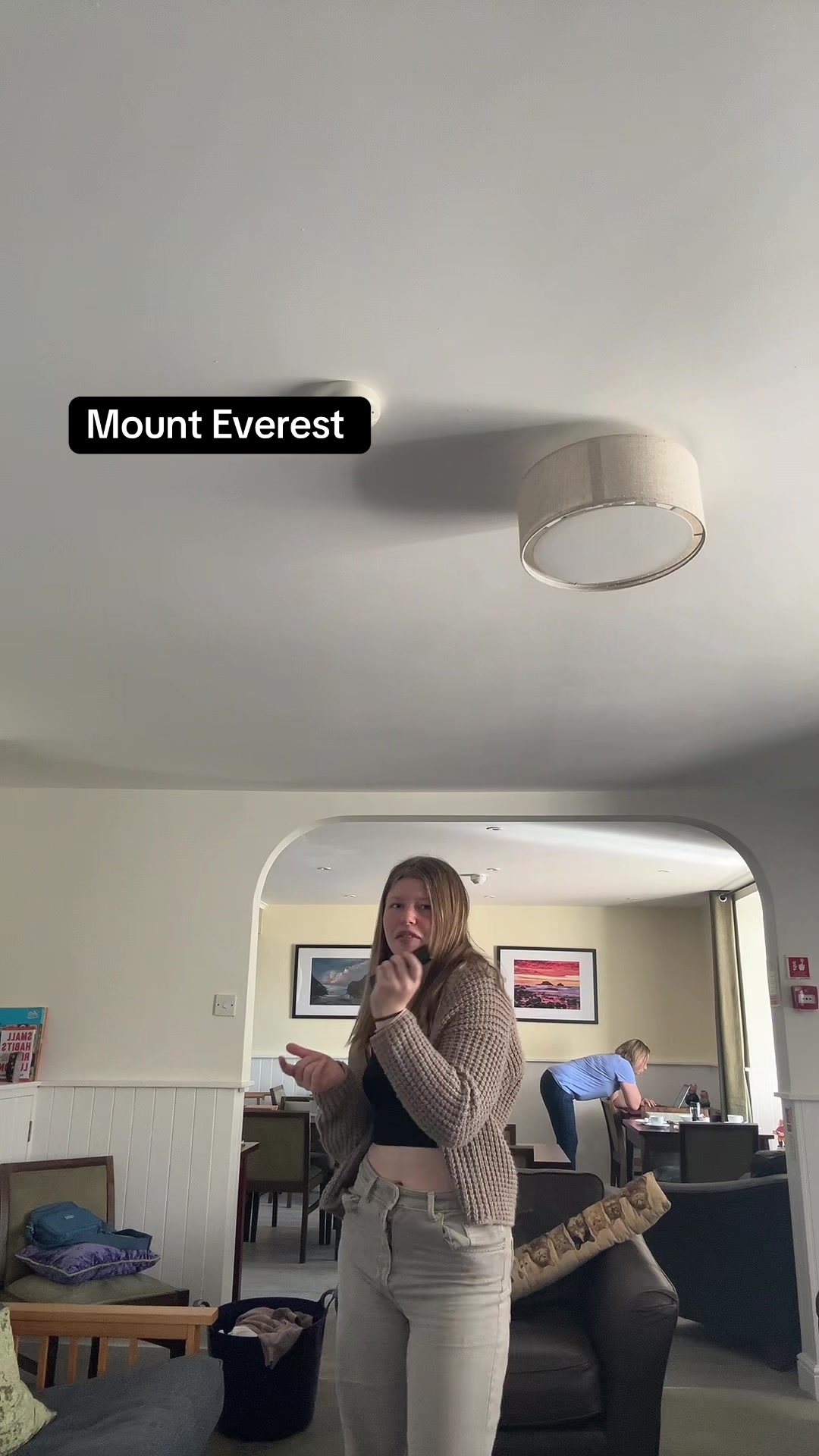 @Ella