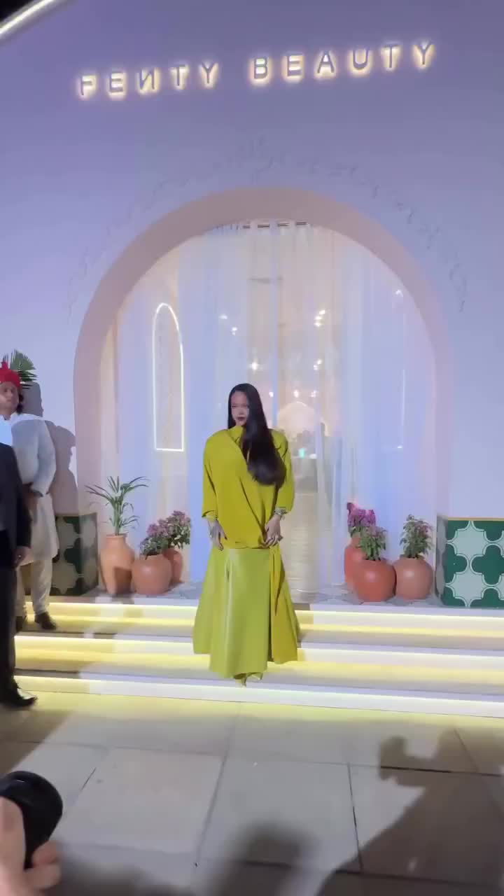 @𝐌𝐨𝐝𝐞 𝐋𝐮𝐜𝐢𝐟𝐞𝐫