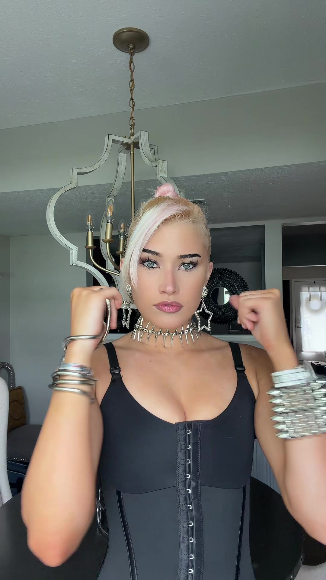 @💋