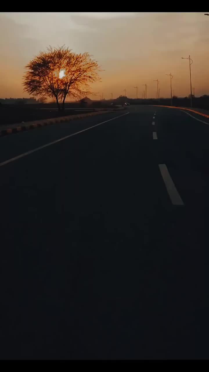 @𝓝𝓸𝓽𝓲𝓼_𝓵𝓲𝓸𝓷3