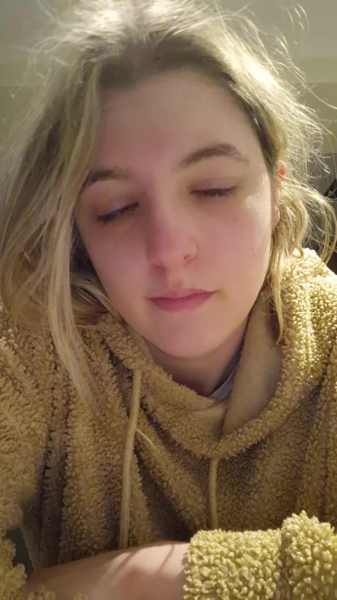 @Holly1heart