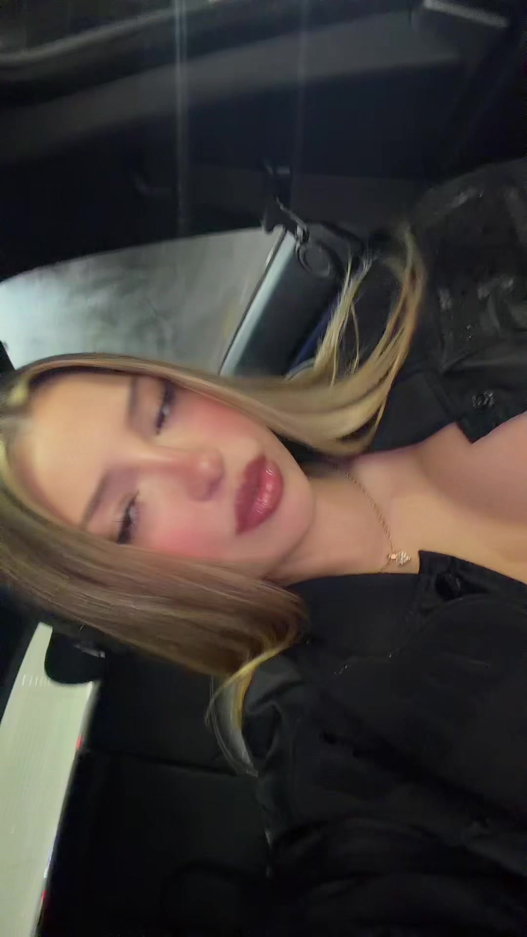 @Nicole fazzari