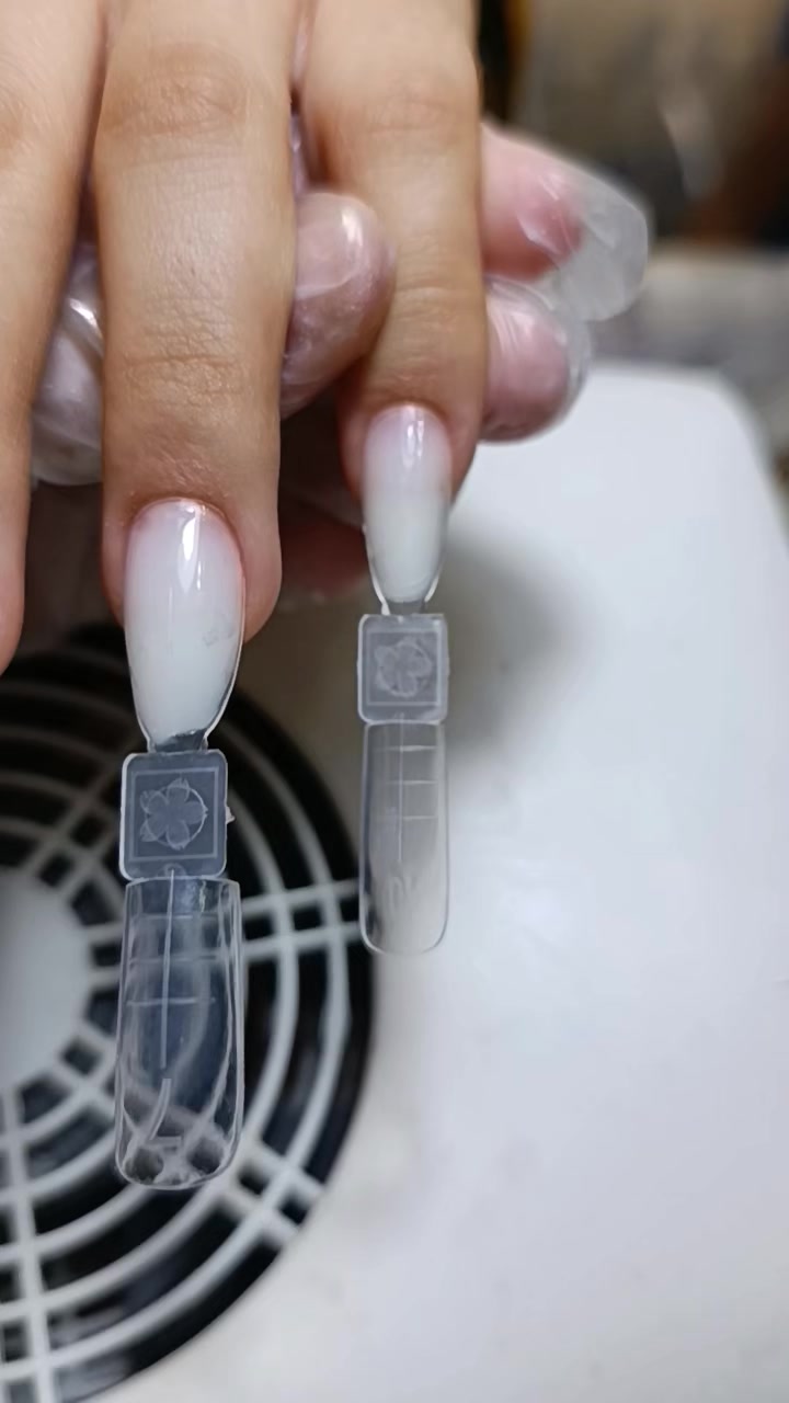 @En_nails