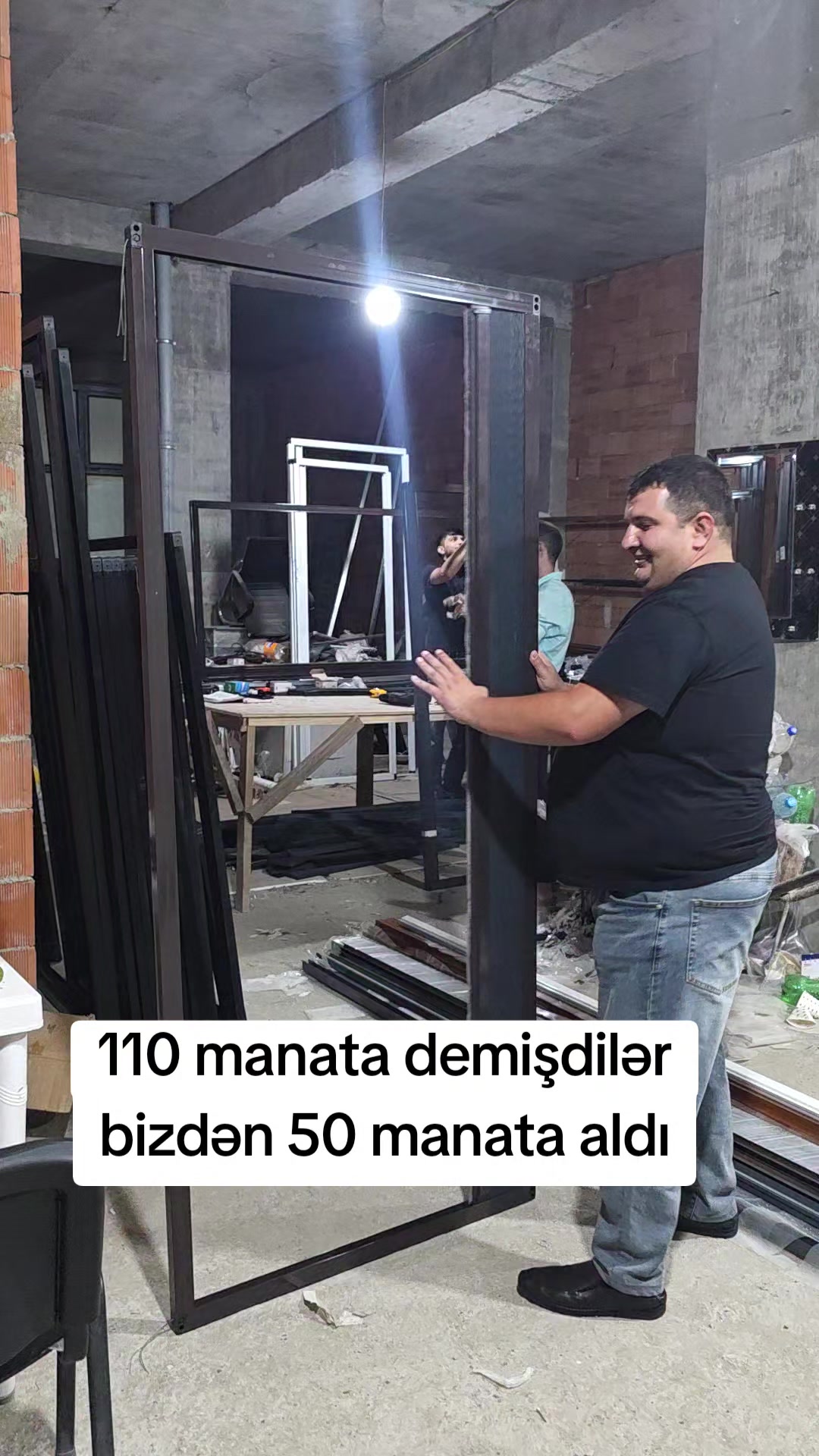 @Qapı satan oğlan