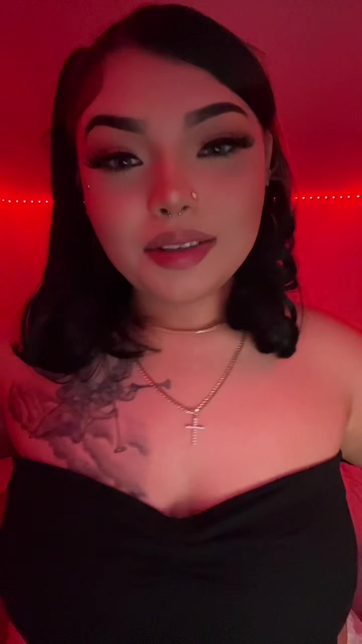 @️