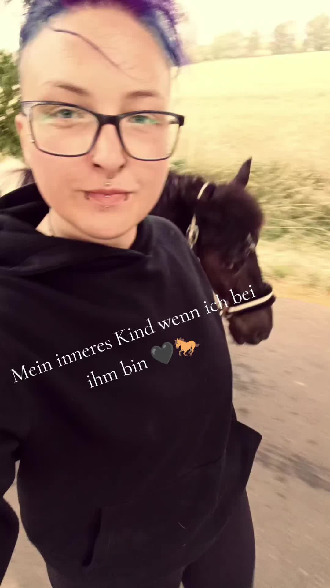 @Tante_Keckzii✨
