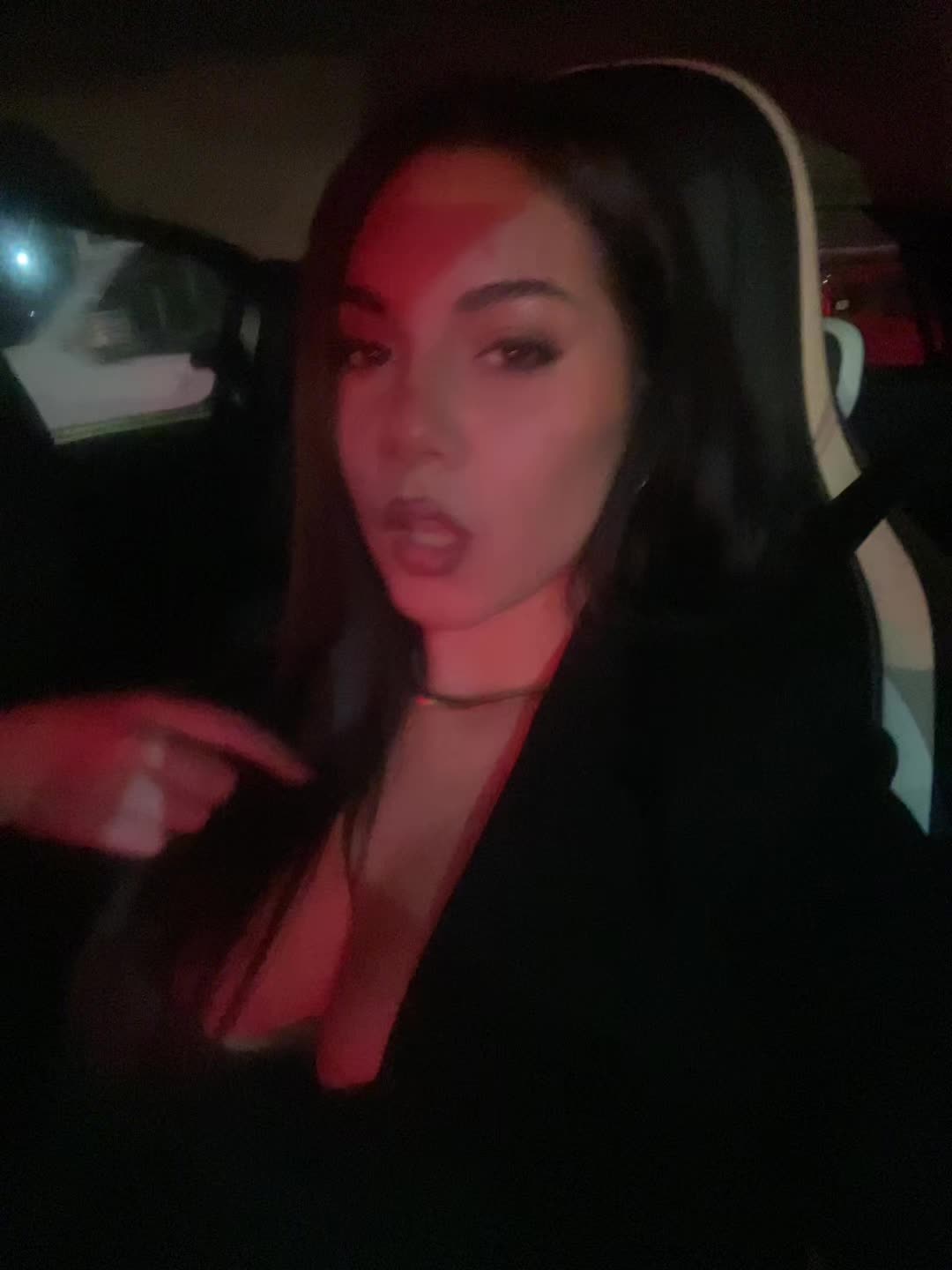 @sissy