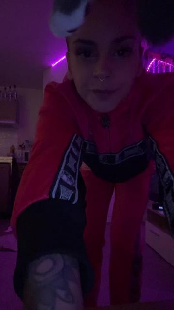 @🩷Mae_vaa🦘