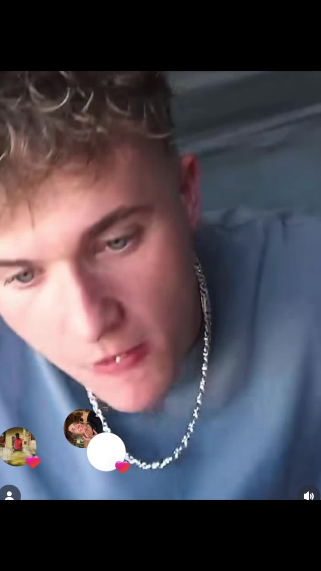 @𝐏𝐎𝐋𝐋𝐘