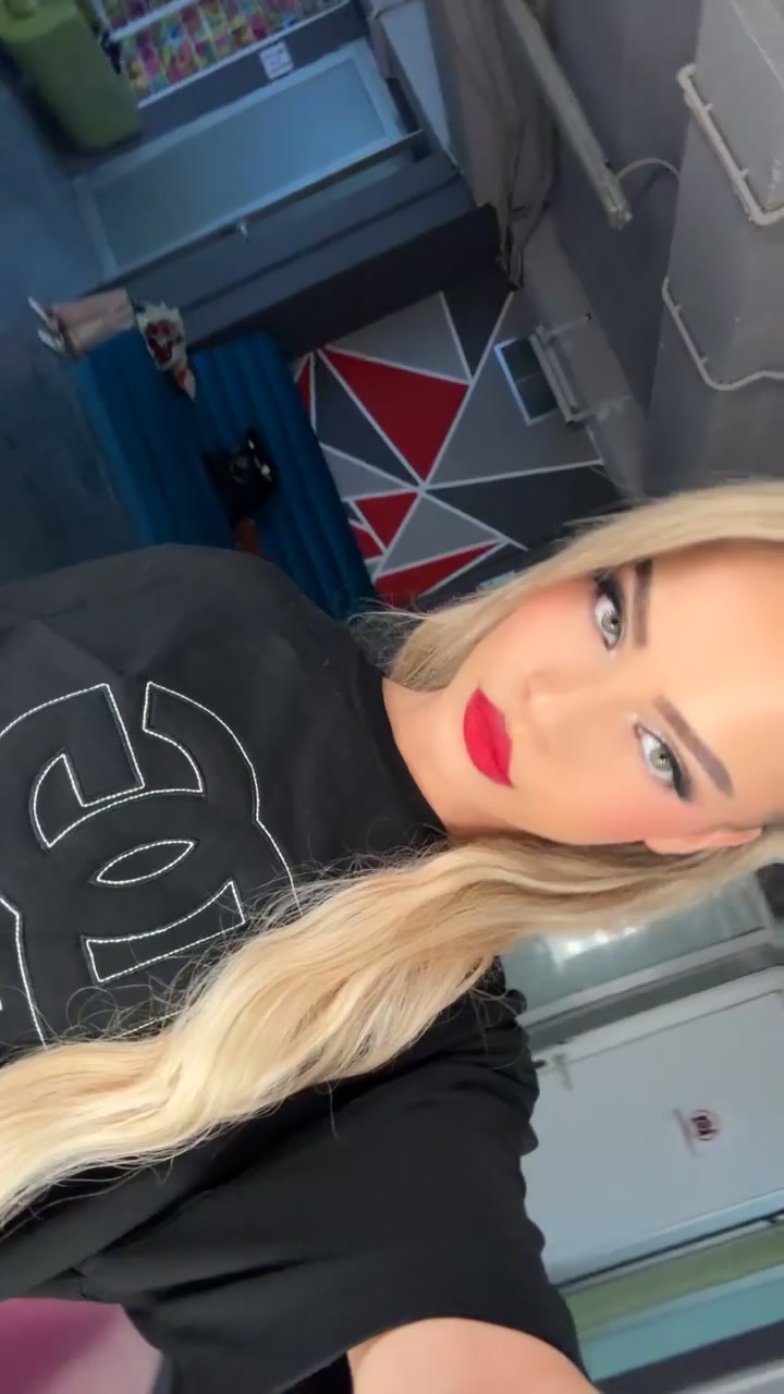 @Flavia21