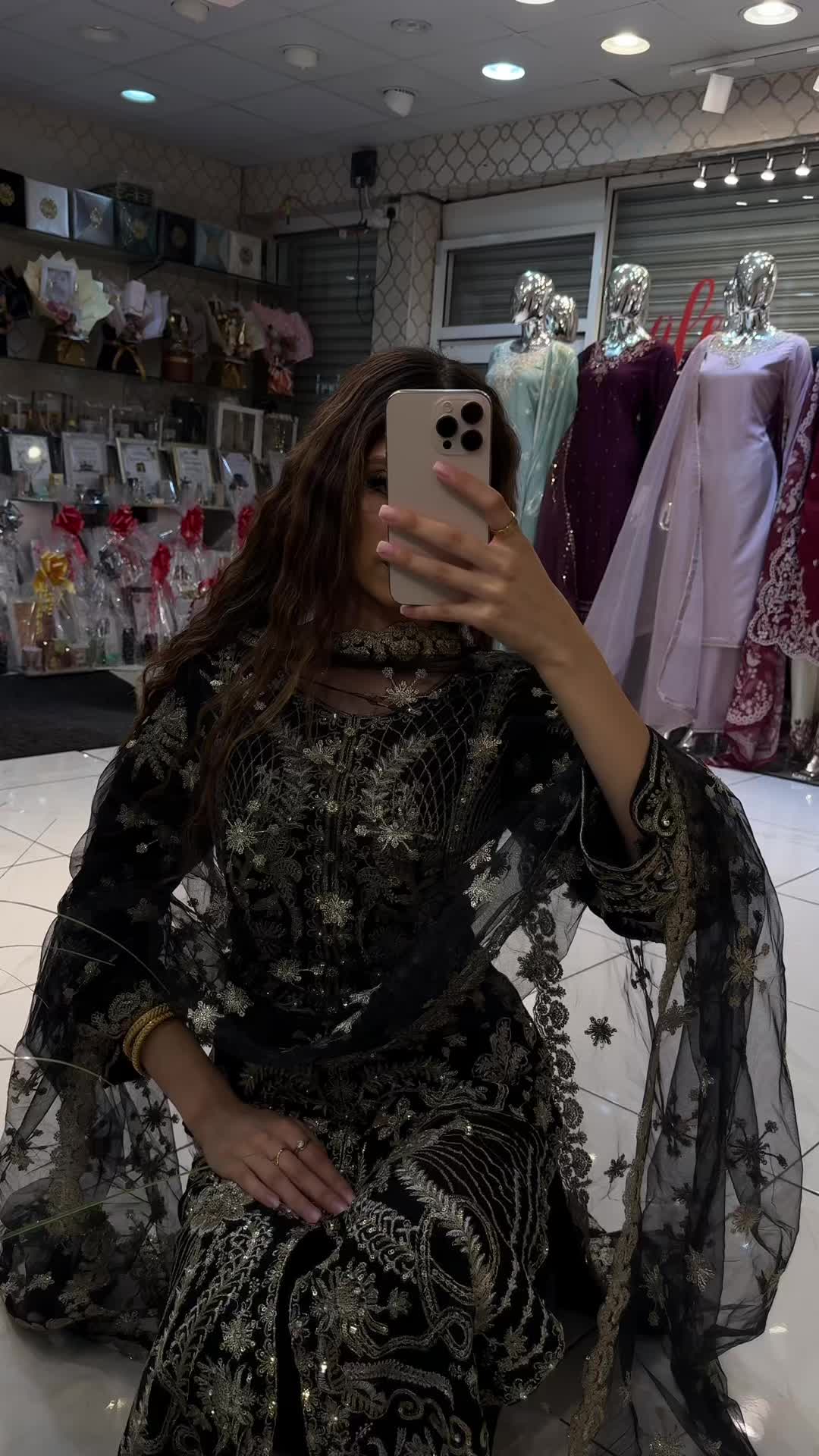 @Humna Collection