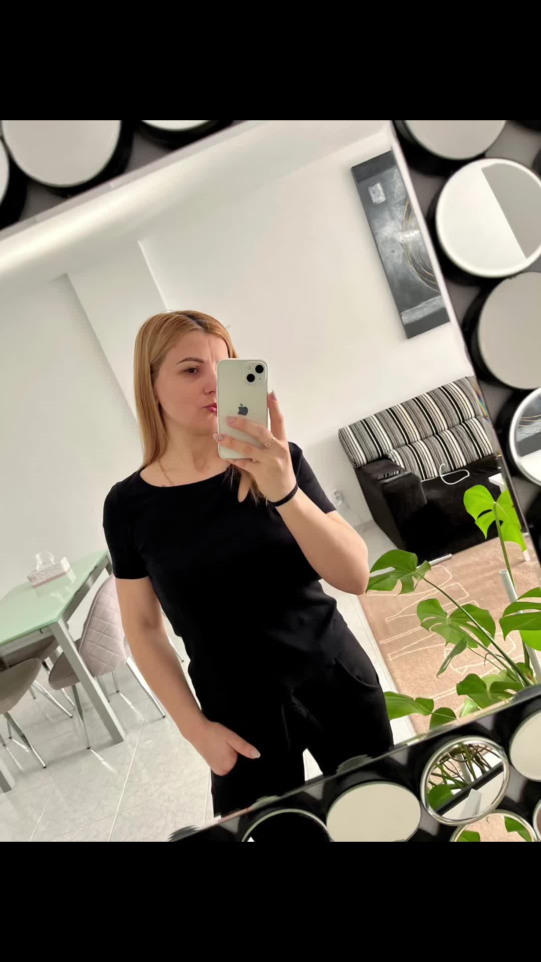 @Veronica