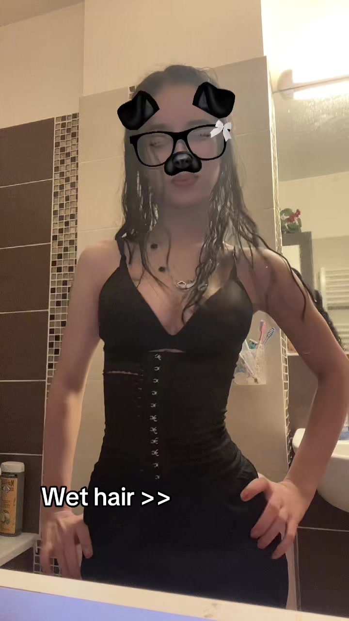 @holy_mavish