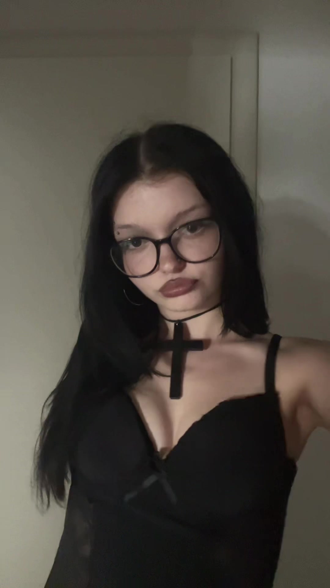 @𝐴𝑑𝑖𝑛𝑎🦇