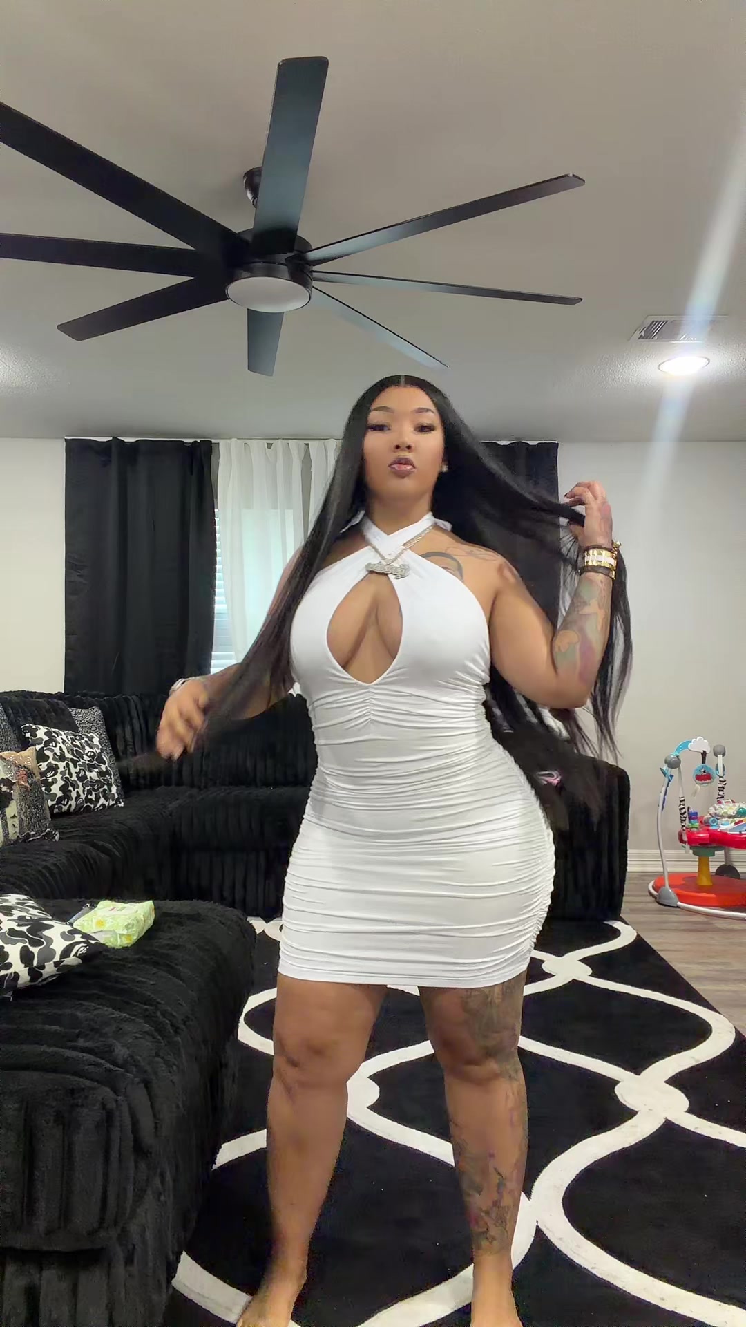 @NeNe5300