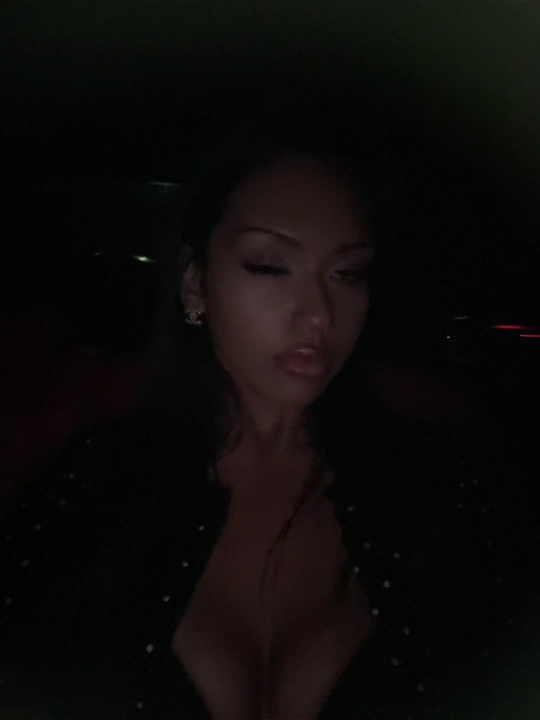 @✨J✨