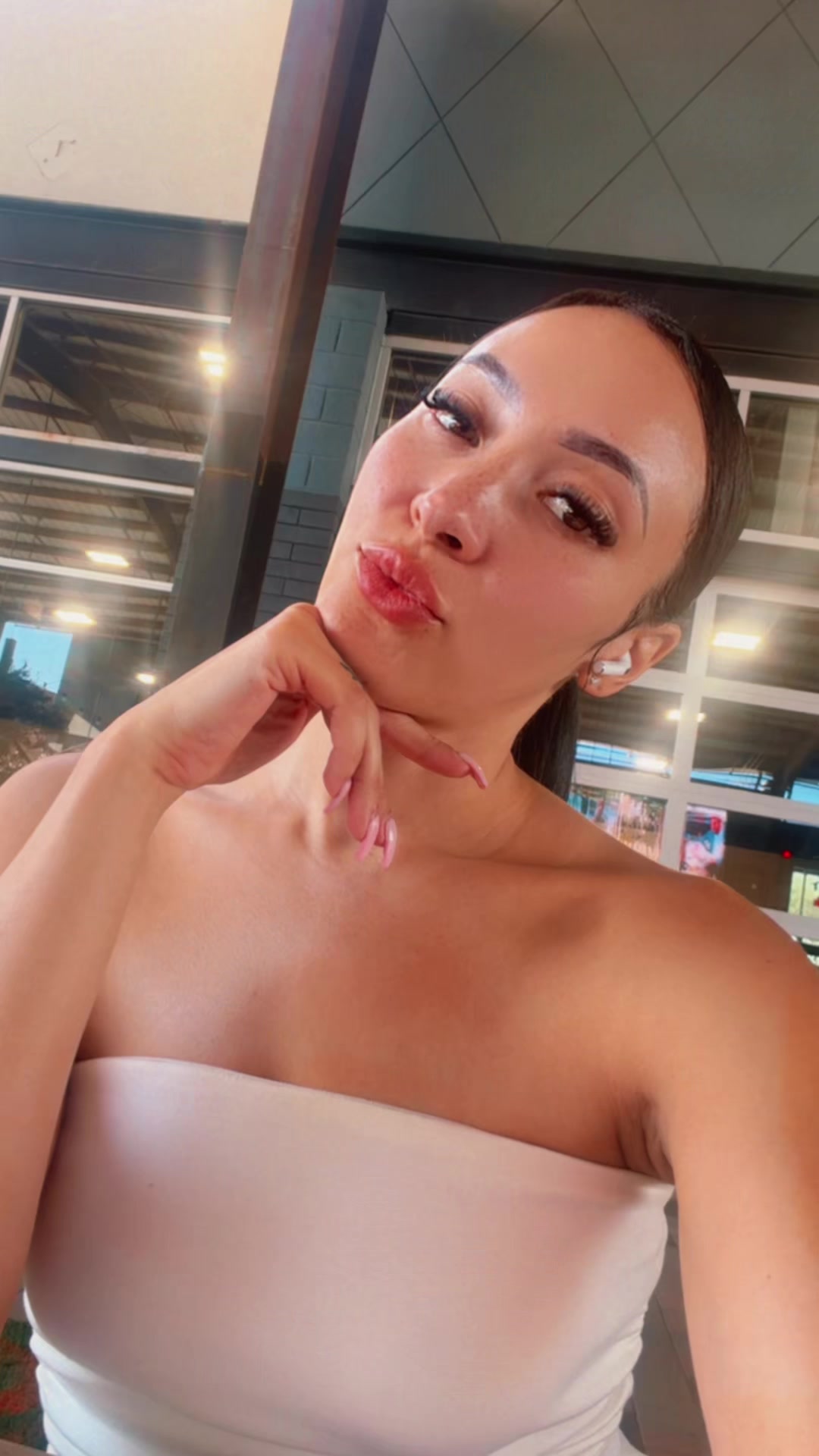 @auriauna