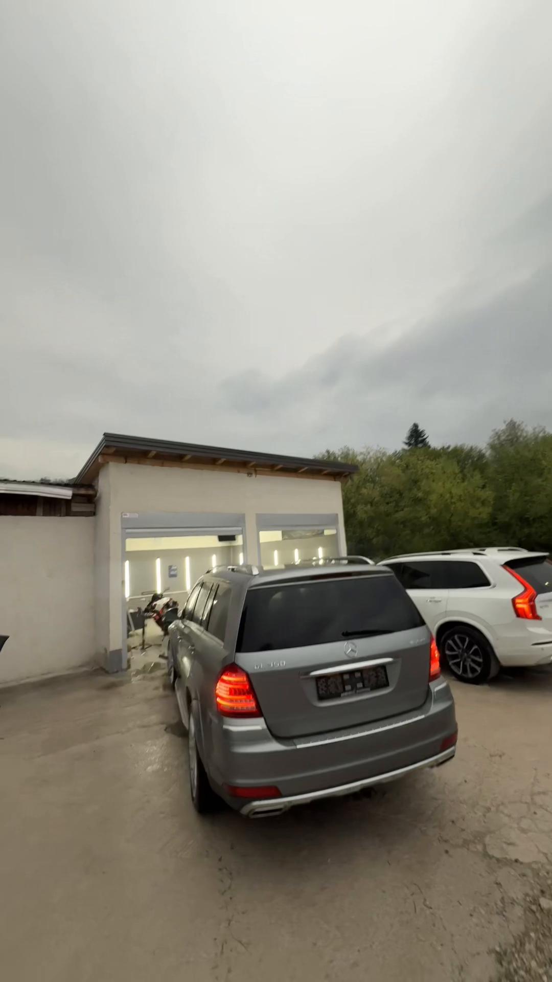 @Dejan Lalović