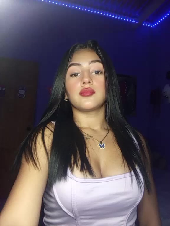 @🐢🍒𝓐𝓷𝓷𝓮𝓵𝔂𝓼🐢🍒