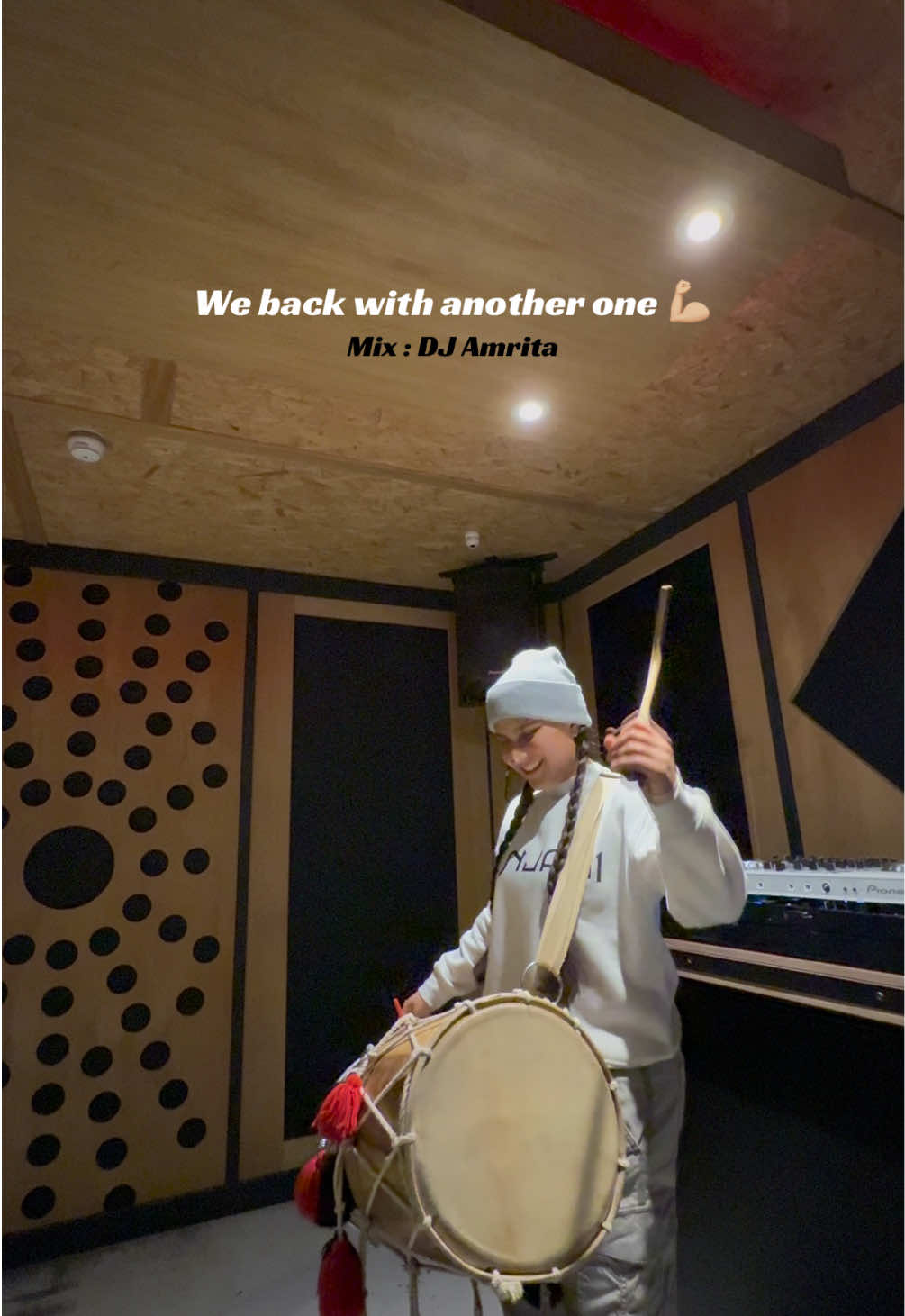 @DJ Amrita